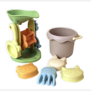 Magni Strands�t i hvedestr� med m�lle, 8 dele