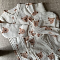 VacVac S�t m. Body, leggings og hue - TeddyTumbles