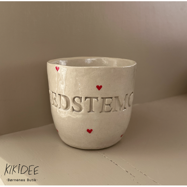 Keramik Kop - Bedstemor Kop m. Hjerter u. Hank 